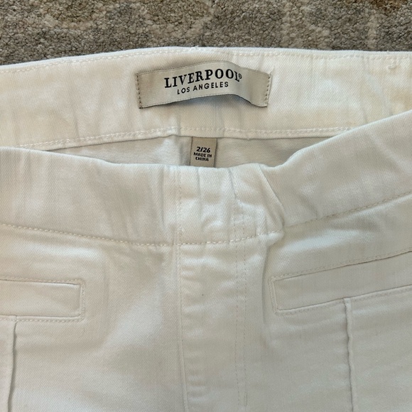 White Denim pull-on Liverpool Jeans with Front seam - Picture 3 of 5